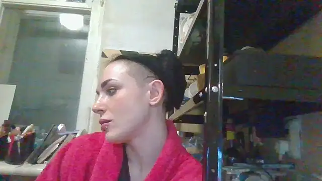 Chatroom XXX en direct de Trinsy_Love