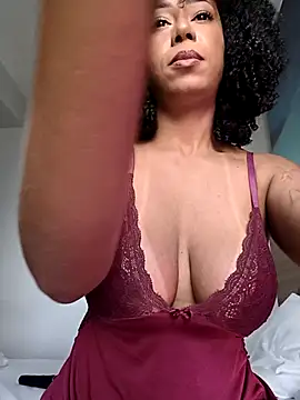 dianagolley420's Live XXX Chat