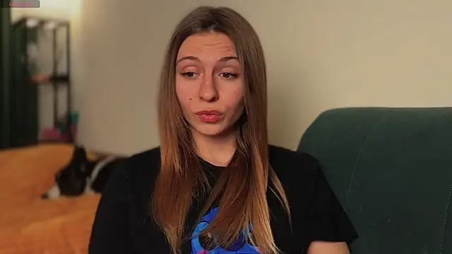 LovelyKatea 现场XXX聊天