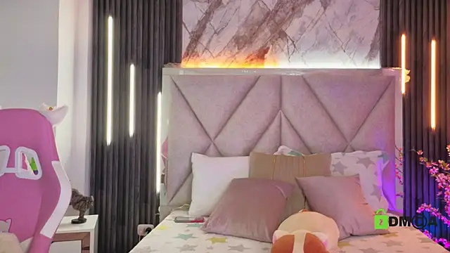 Happy_tits লাইভ XXX চ্যাট