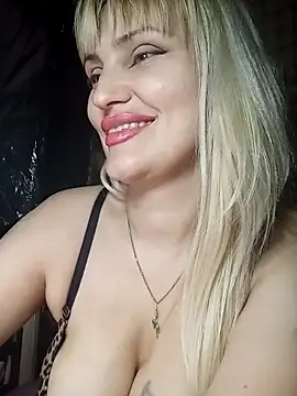 Вебкам-шоу Freya_Milf