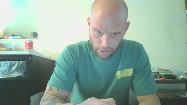 Вебкам-шоу CaptCraker