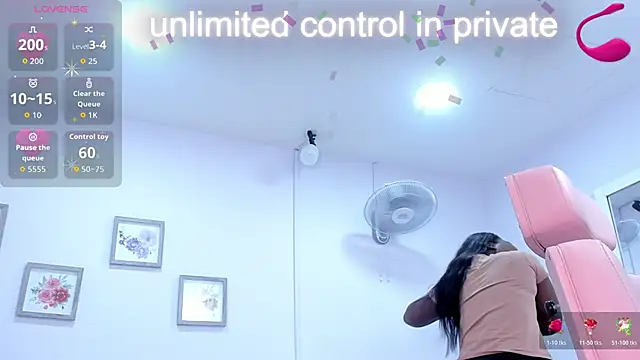 squirt_teen Chat XXX in diretta