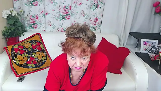 Živý XXX chat YourHotGranny