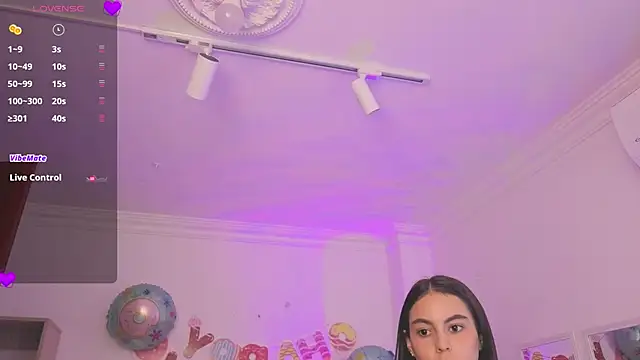 Aleejaa__'s Live XXX Chat