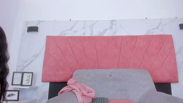 Chat XXX en directo de Hanna_lens