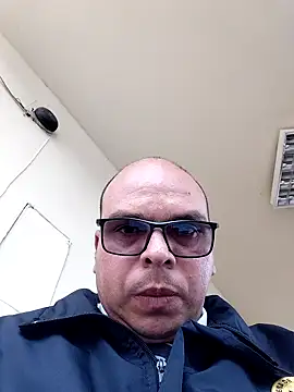 Camilo-31RI Live XXX-Chat