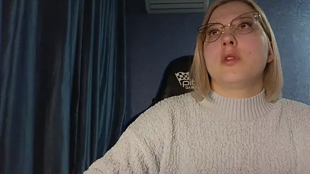 Živý XXX chat HotBrandyX