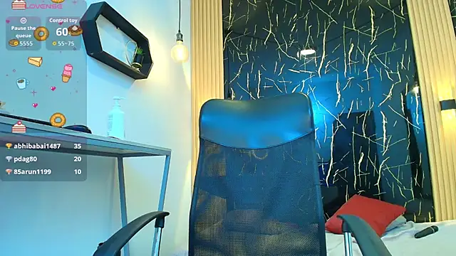 SamanthaFox_8 Chat XXX in diretta