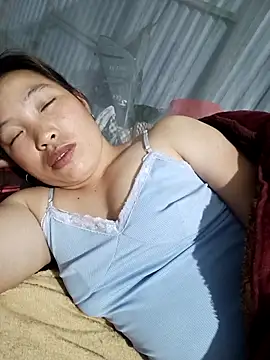 Czat XXX na żywo – Evelyn-n