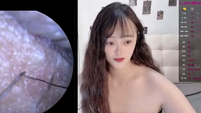 Show de sunny-ly na webcam