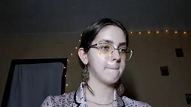 Živý XXX chat Katelemon