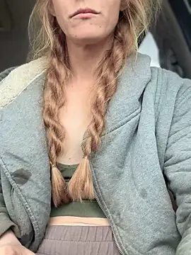 Czat XXX na żywo – GoldenFlameGoddess