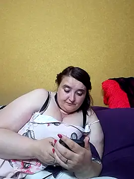 LiluHot live XXX chat