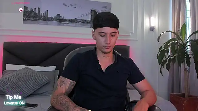 Damian23__ Live XXX-Chat