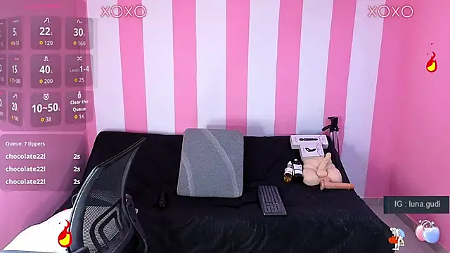 Webkamerová show lunagudis