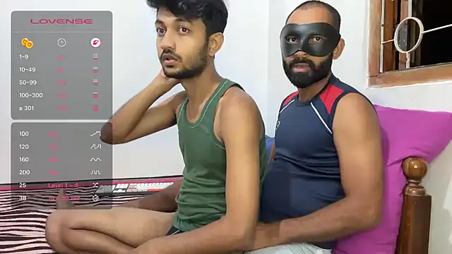 ShayanLK: διαδικτυακό σόου στην κάμερα