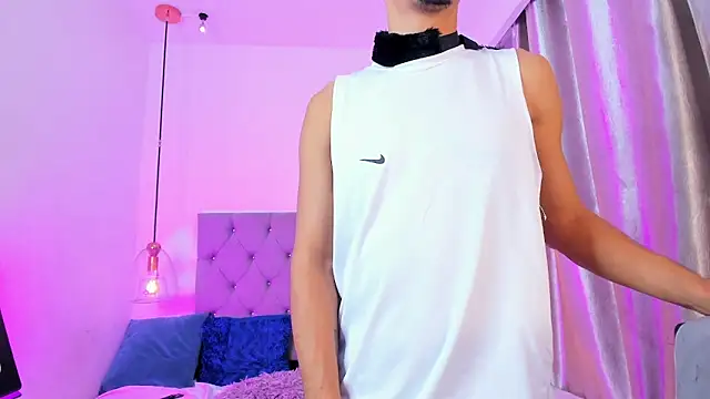 your_d0ll1 – Kamerová šou