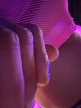 F3ckd0lllucy Webcam-Show