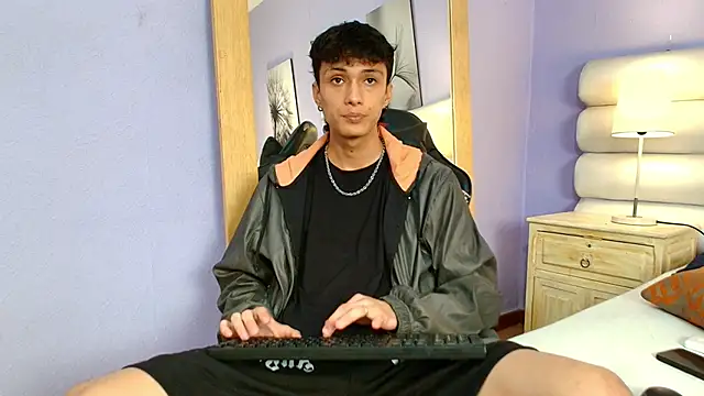 Lean_Portman's Live XXX Chat