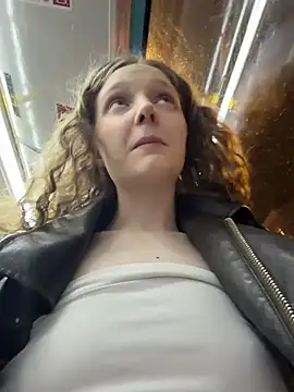 outside_rosy Chat XXX live