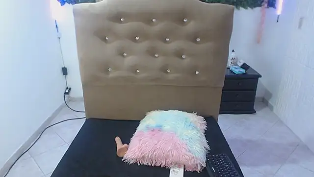 adara_cute_69 라이브 XXX 채팅