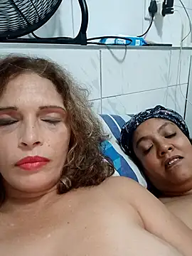 2Juicy_pussy Obrolan Langsung XXX