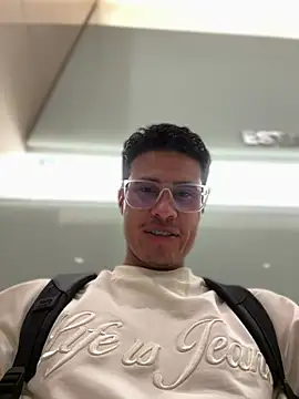 Show de TavoHot_ na webcam