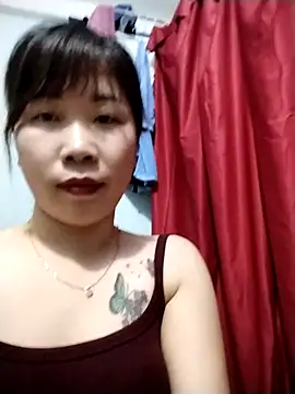 Czat XXX na żywo – Kiki-vn