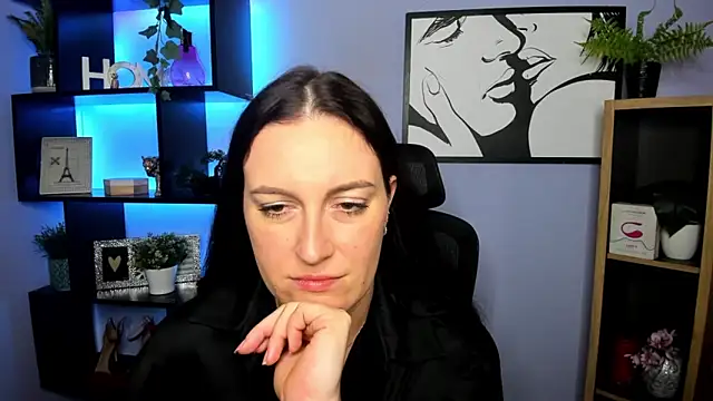 دردشة FUN_AMI الجنسية المباشرة