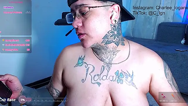 Techno_420_ 现场XXX聊天