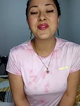 LisbethMoore_ Chat XXX in diretta