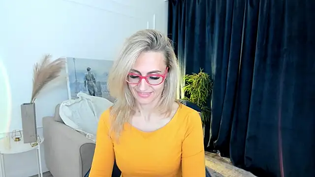 MuseOfStage Chat XXX live