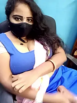 tamil_Vennila Live XXX Chat