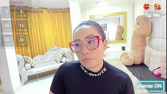 دردشة gaby_trent الجنسية المباشرة