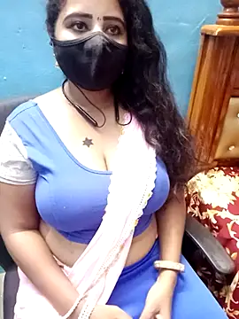 tamil_Vennila Adlı Modelin Canlı XXX Sohbeti