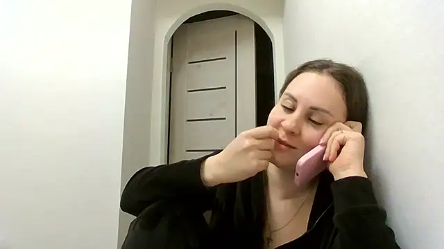 MeadowEyes' Live XXX Chat