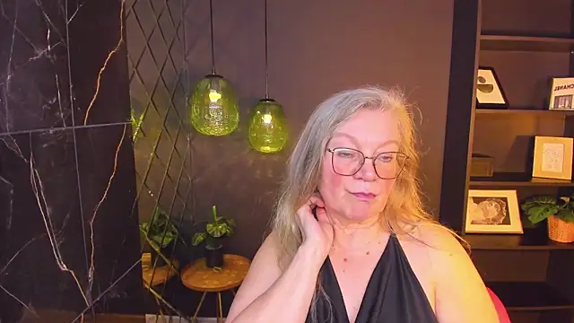 NataliMellow's Live XXX Chat