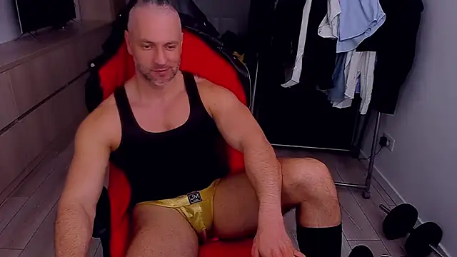 MarisMuscle 现场XXX聊天