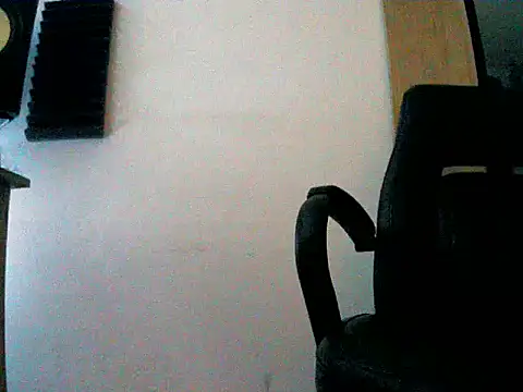 Show modela Fuckboyhot23j na web-kameri