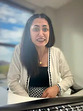 YourQueen18 Chat XXX in diretta