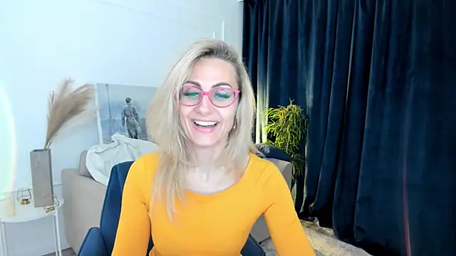 Chat +18 de MuseOfStage ao vivo