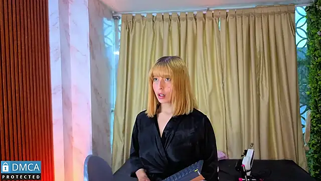 Онлайн чат XXX nena_cupcake_