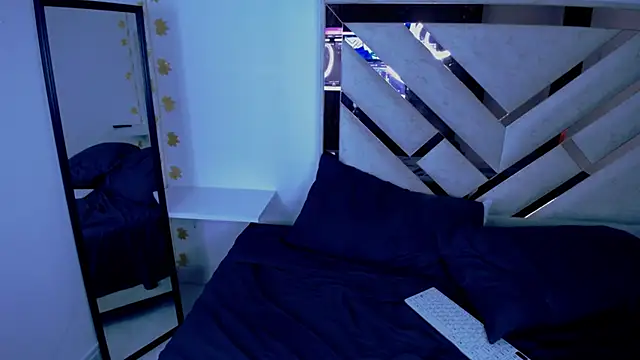 Chat XXX ao vivo de Thee_Rockk