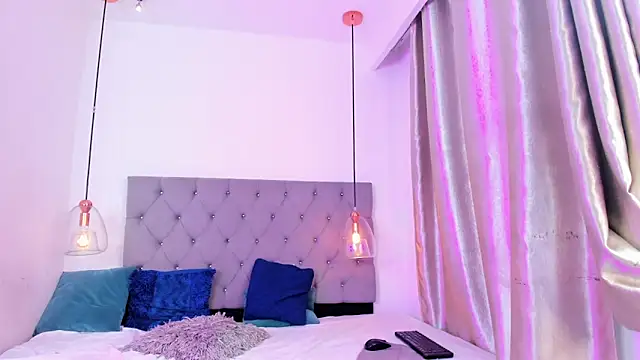 your_d0ll1 লাইভ XXX চ্যাট