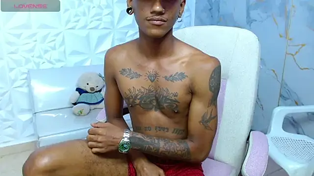 ManSant Live XXX Chat