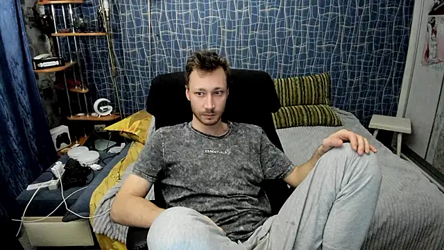 CuteBoy228 Webcam Show