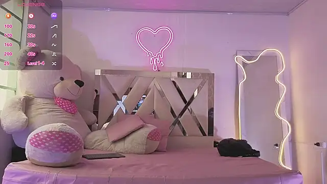 Chat XXX en directo de SABRIINA_TAY