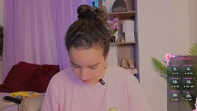 Chat XXX en directo de emilyrouxe