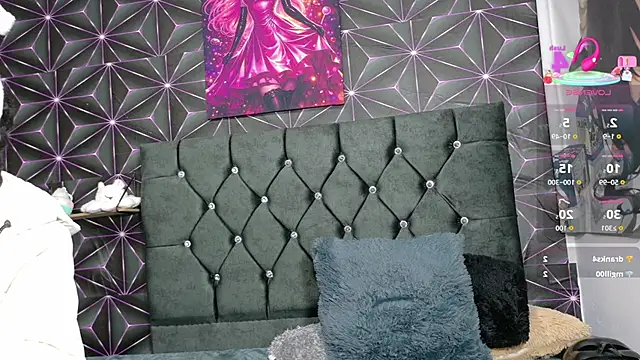 Živý XXX chat thianahorny